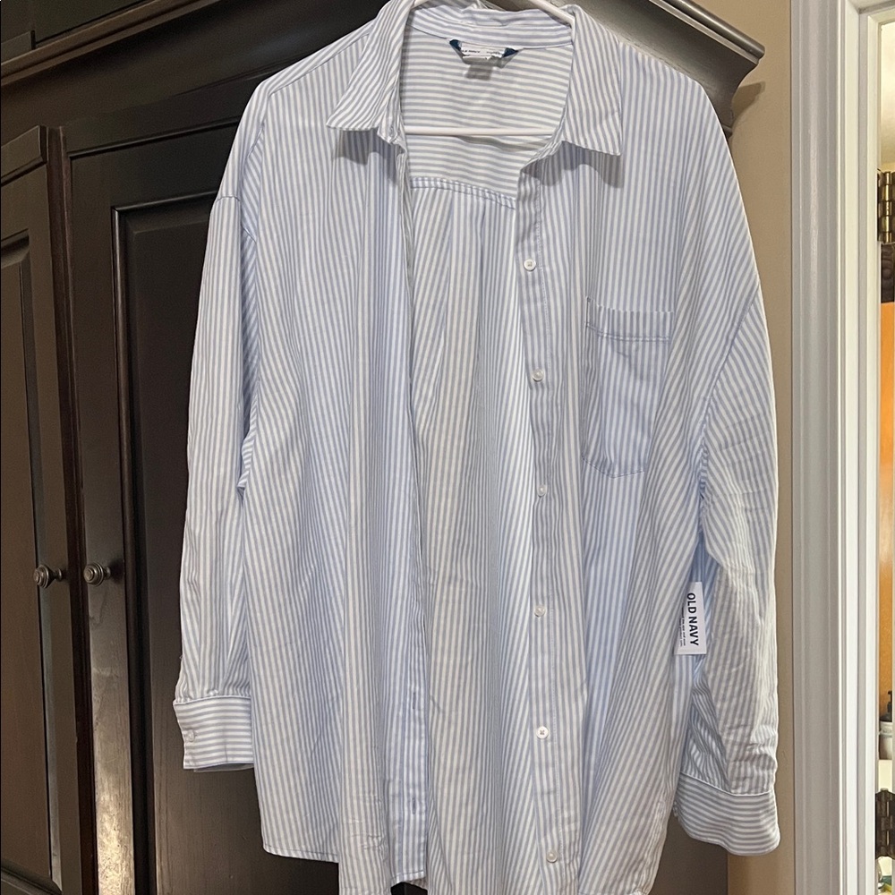 Old Navy women’s Light Blue Striped Shirt boyfriend cut
